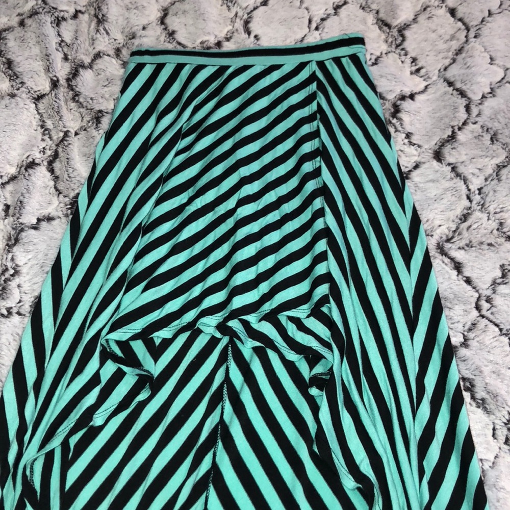 High low skirt